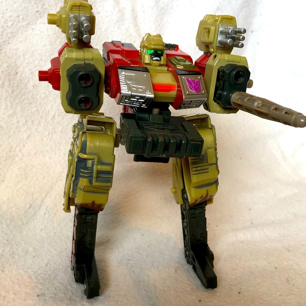 Vintage Transformers Armada Demolishor Decepticon Military Vehicle 2002